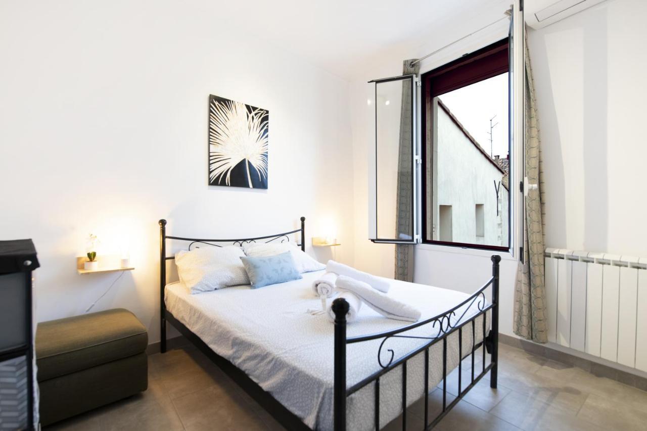 Suite Volupte Classee 3 Etoiles Avec Vue Sur Jardin, Climatisation 蒙彼利埃 外观 照片